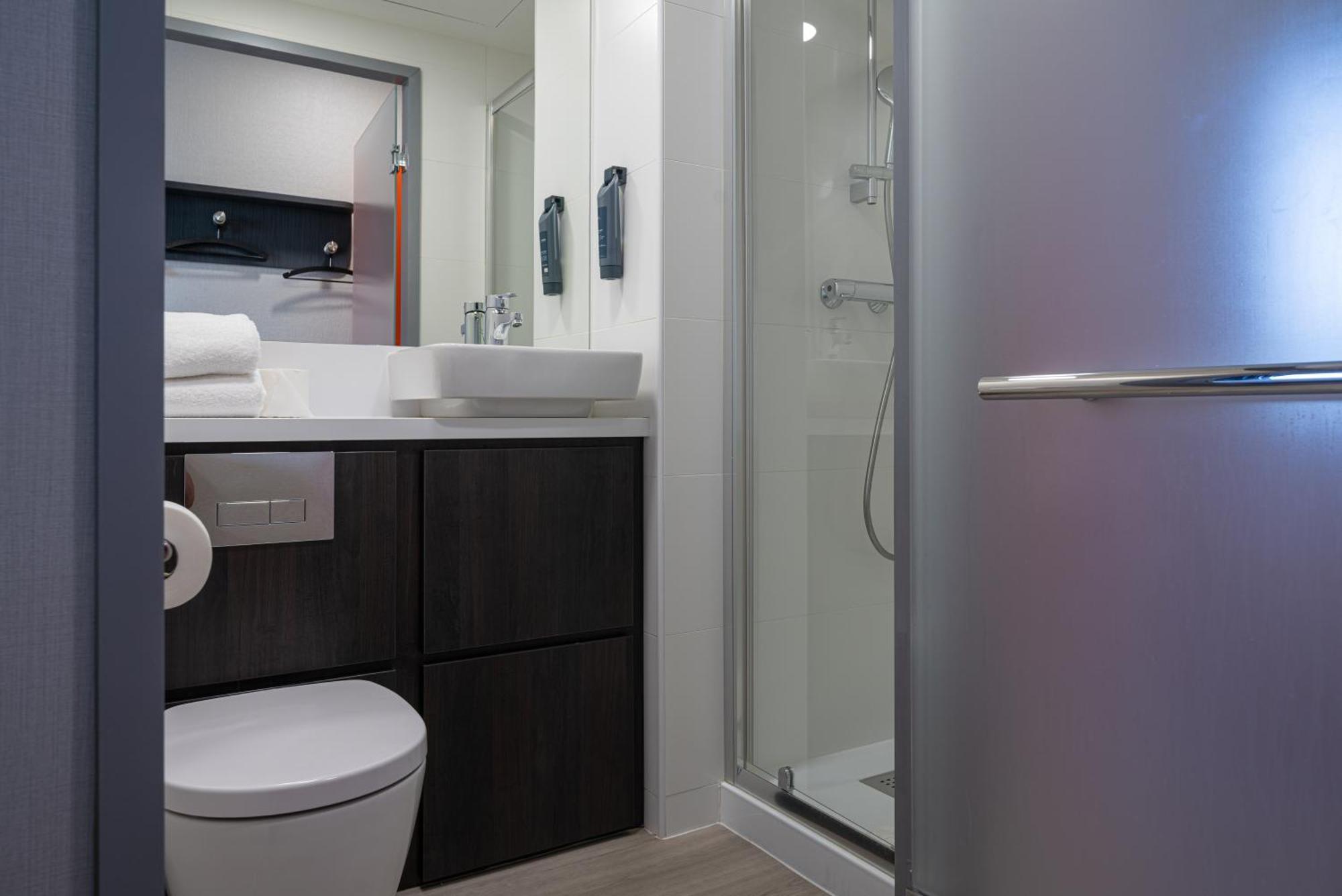 Easyhotel Paris Charles De Gaulle Villepinte Hotel Tremblay-en-France