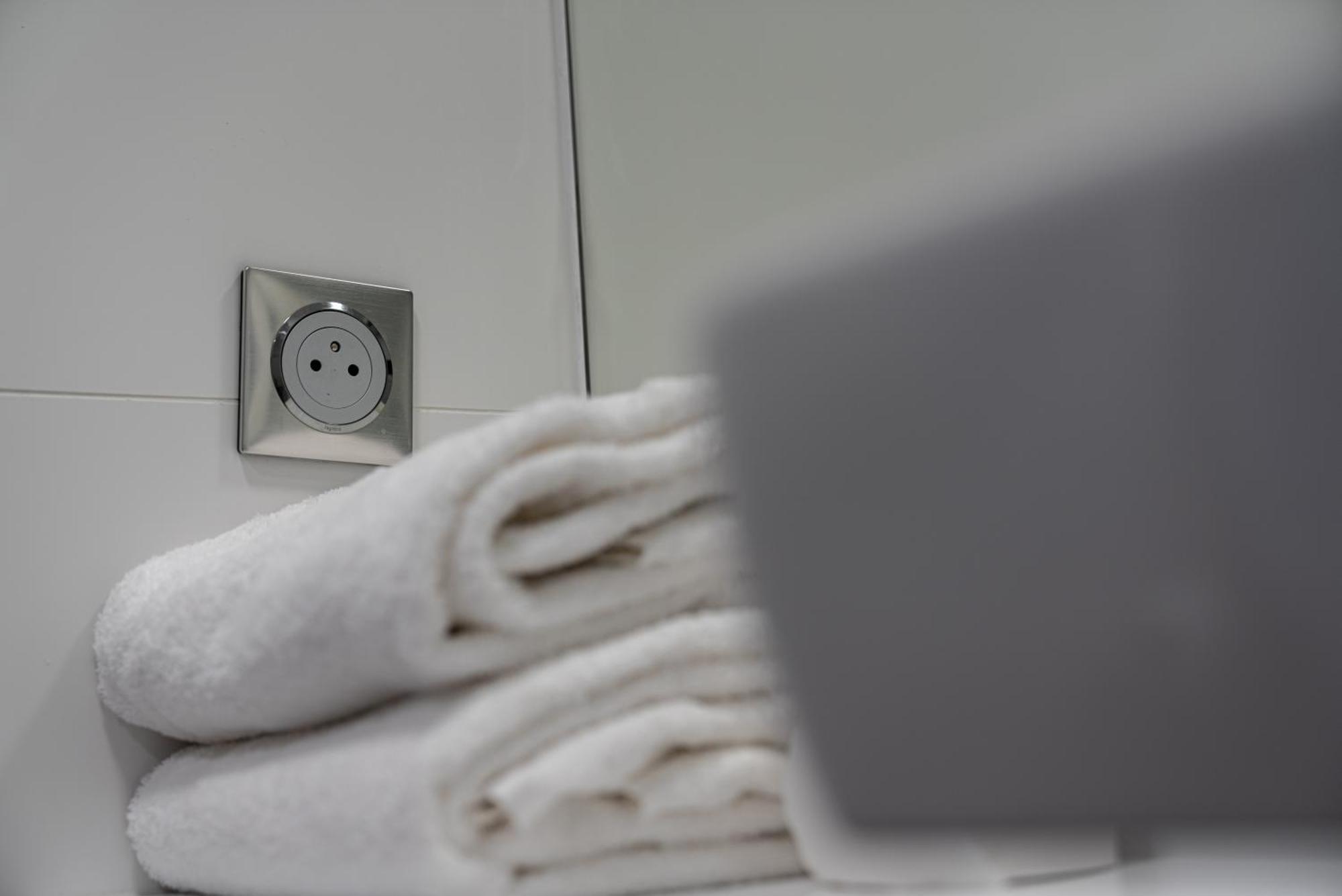 Hotel Easyhotel Paris Charles De Gaulle Villepinte