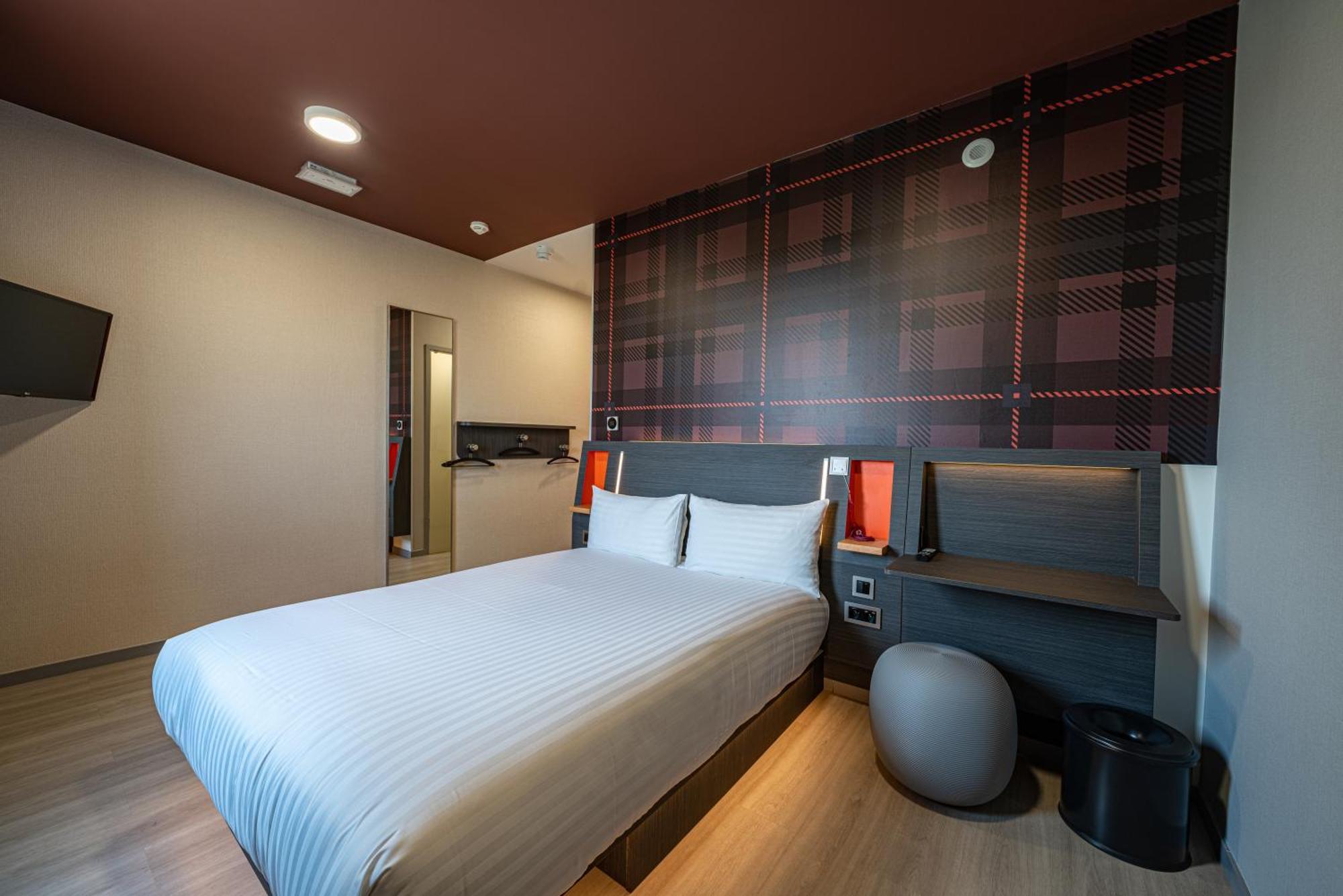 Hotel Easyhotel Paris Charles De Gaulle Villepinte Tremblay-en-France