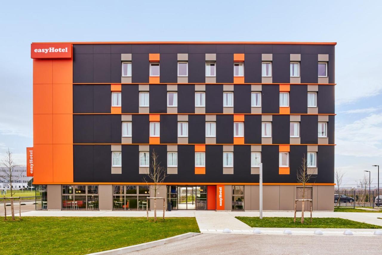 Easyhotel Paris Charles De Gaulle Villepinte Tremblay-en-France