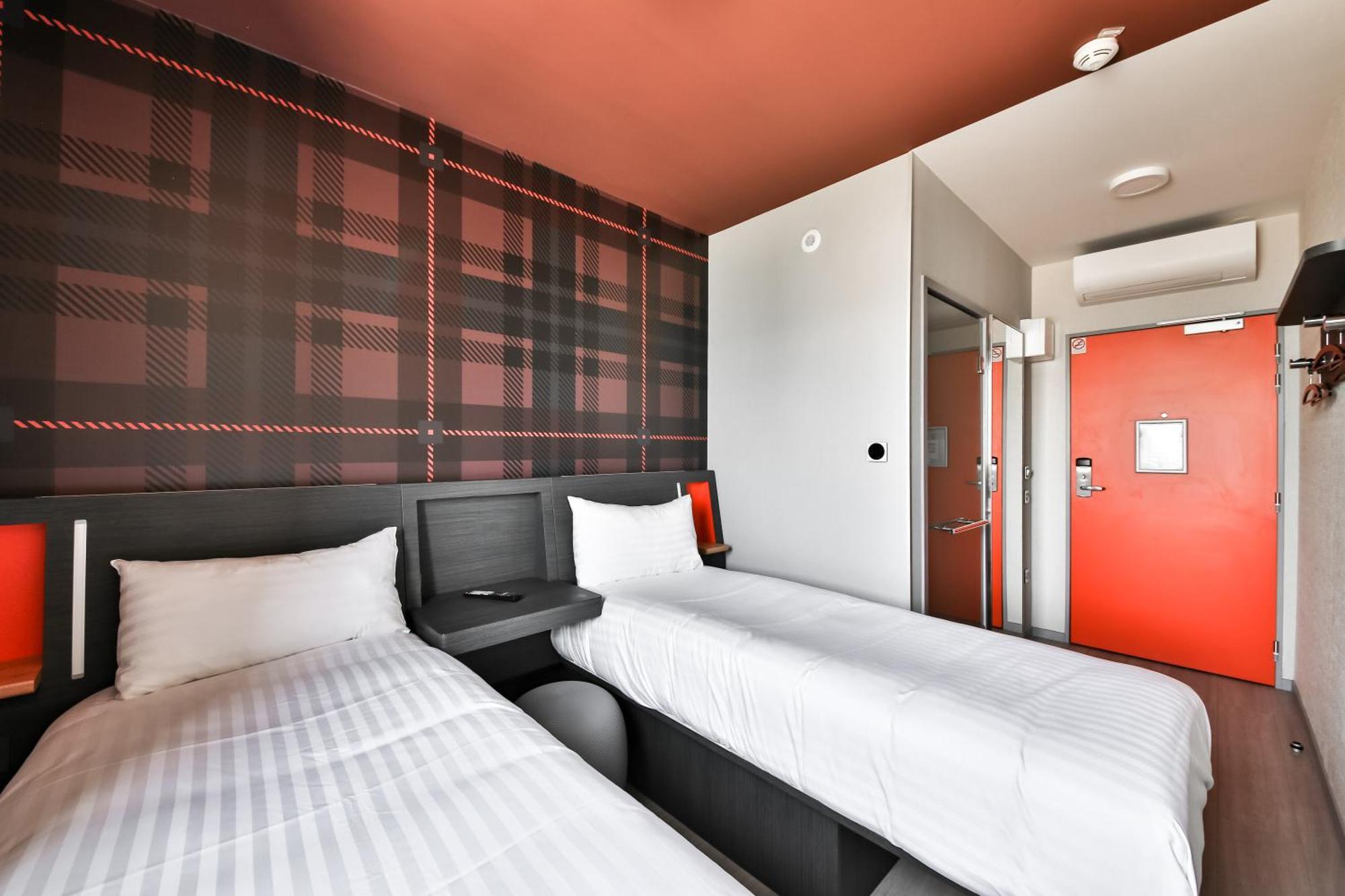 Easyhotel Paris Charles De Gaulle Villepinte 2*