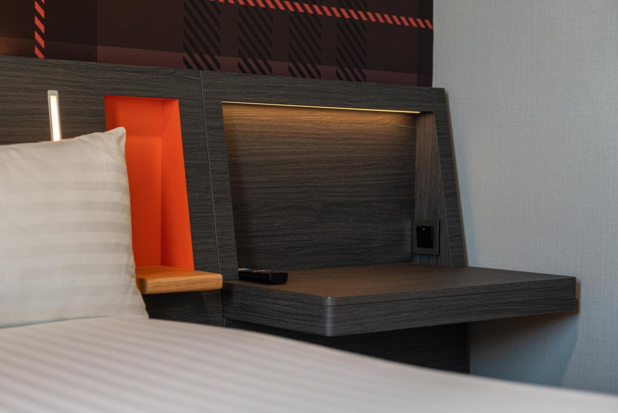 Hotel Easyhotel Paris Charles De Gaulle Villepinte 2*