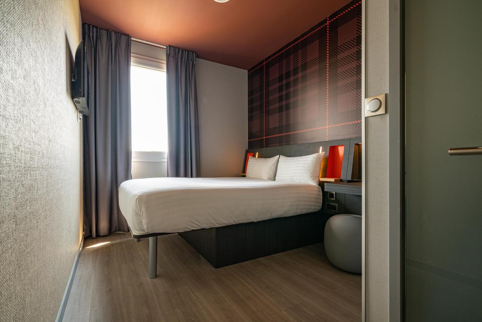 Easyhotel Paris Charles De Gaulle Villepinte 2* Tremblay-en-France